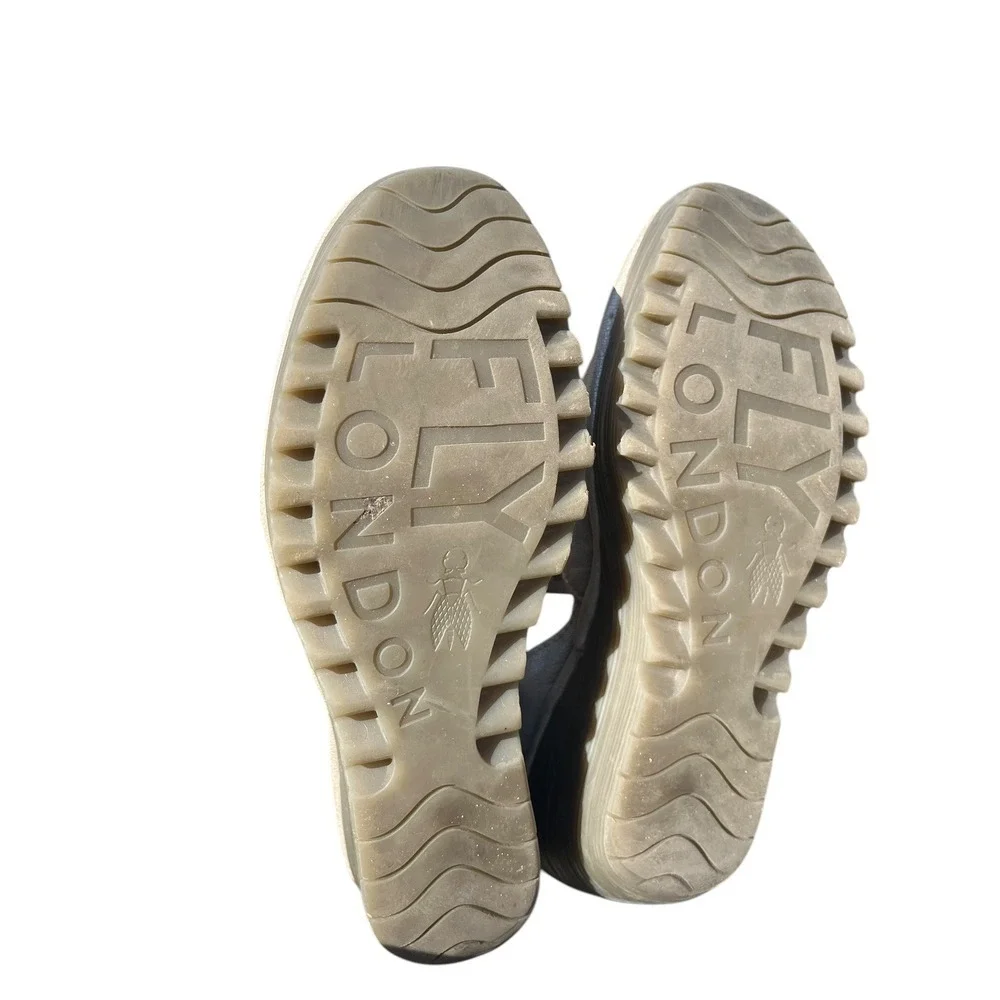 Fly London Yogo Crossover Leather Shoes Wedge Lagenlook Boho Silver, Size 41‎